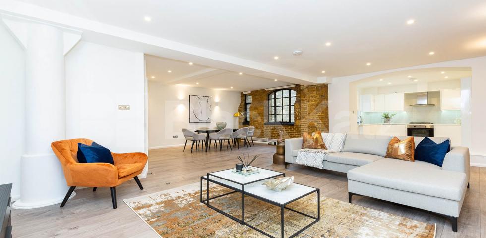 			3 Bedroom, 1 bath, 1 reception Apartment			 SPRINGFIELD HOUSE LOFTS-TYSSEN STREET, DALSTON E8